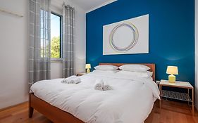Lux Split Centre Apartments